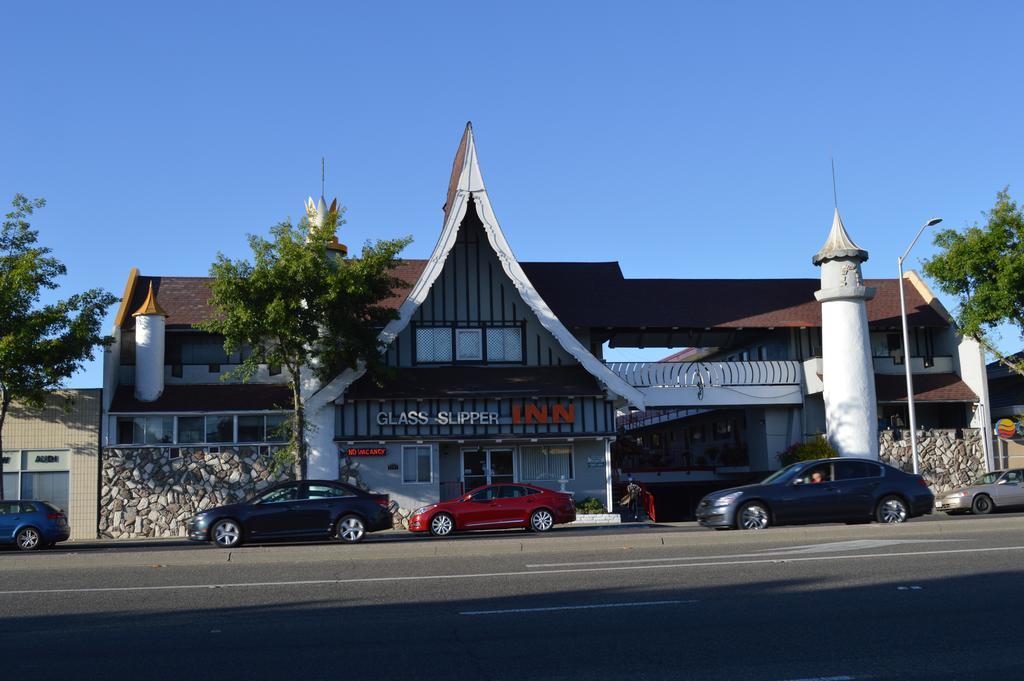 Glass Slipper Inn - Stanford Palo Alto Eksteriør bilde